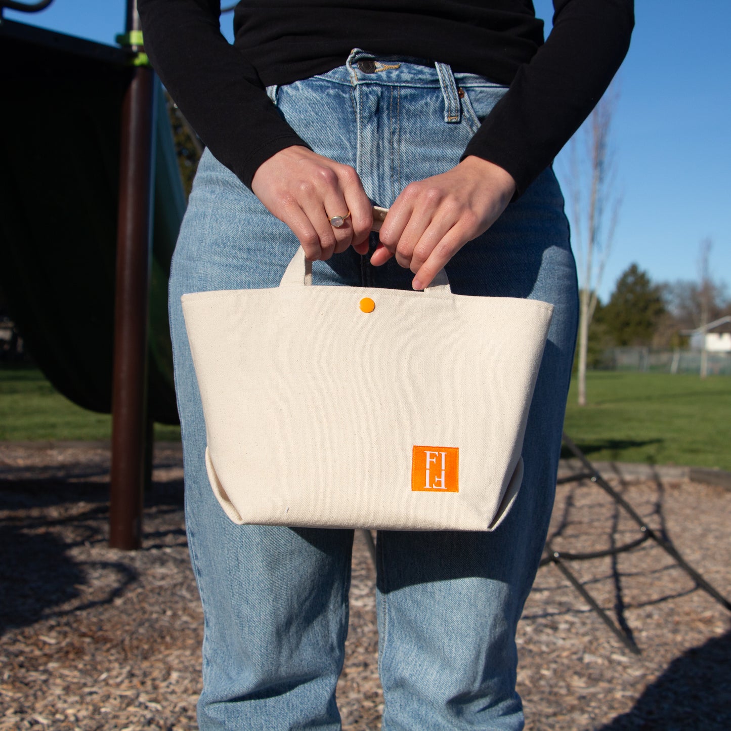 Medium Tote Bag